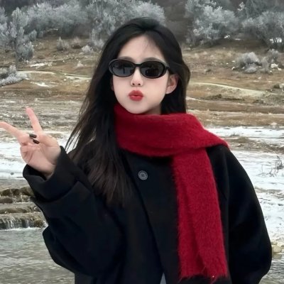 冲浪女孩布鲁娜